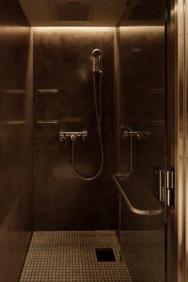 Hotel Min.