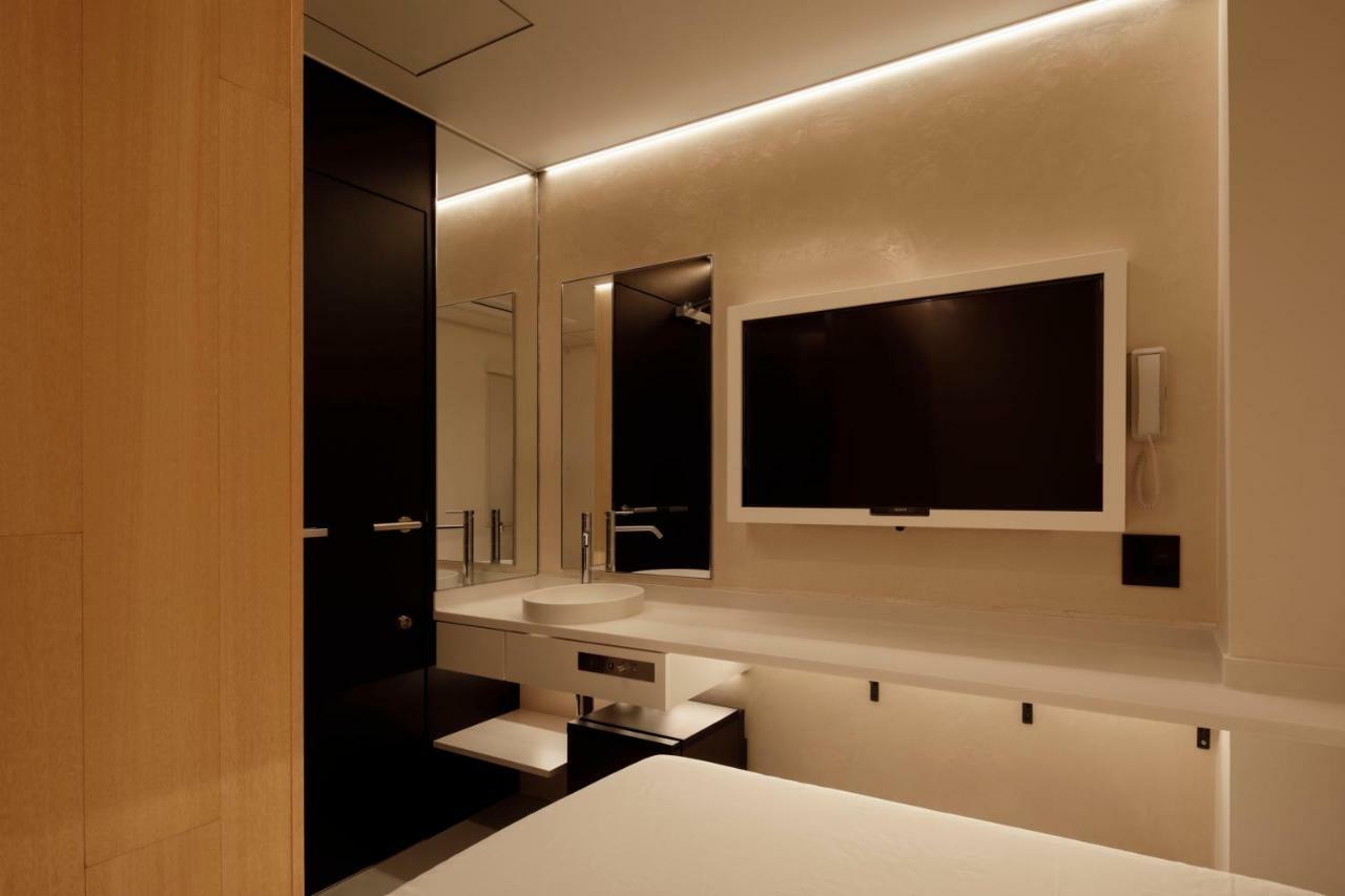Min. Hotel Tokio